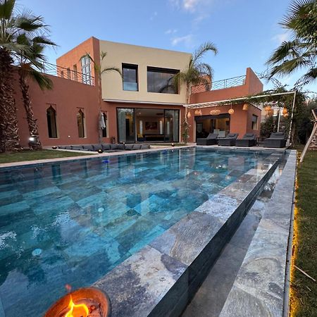 Villa Mattia Piscine Chauffee Sans Vis A Vis マラケシュ エクステリア 写真